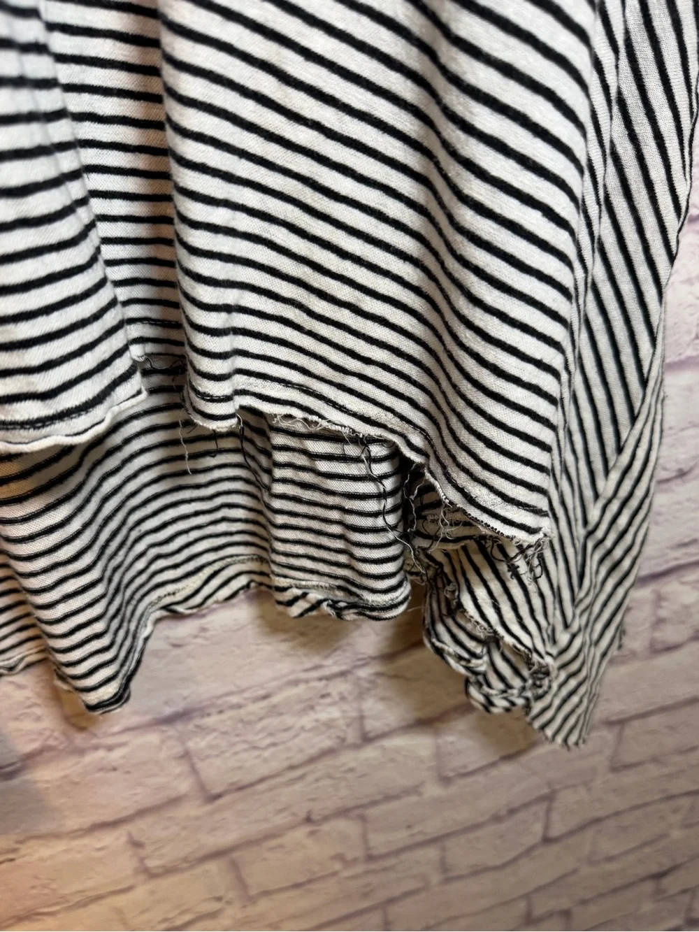 We The Free Womens medium Black white stripe Short Sleeve Asymmetrical shirt